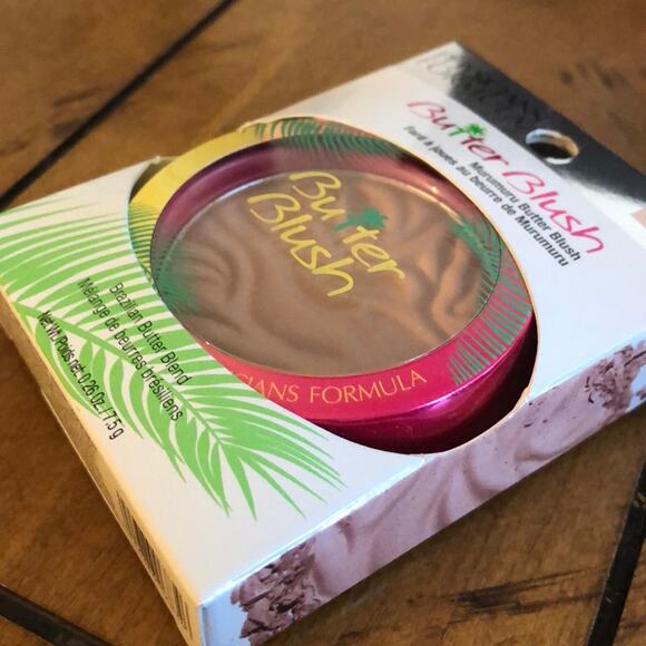 Physicians Formula/Wet n Wild Makeup Set - Picture 2 of 5